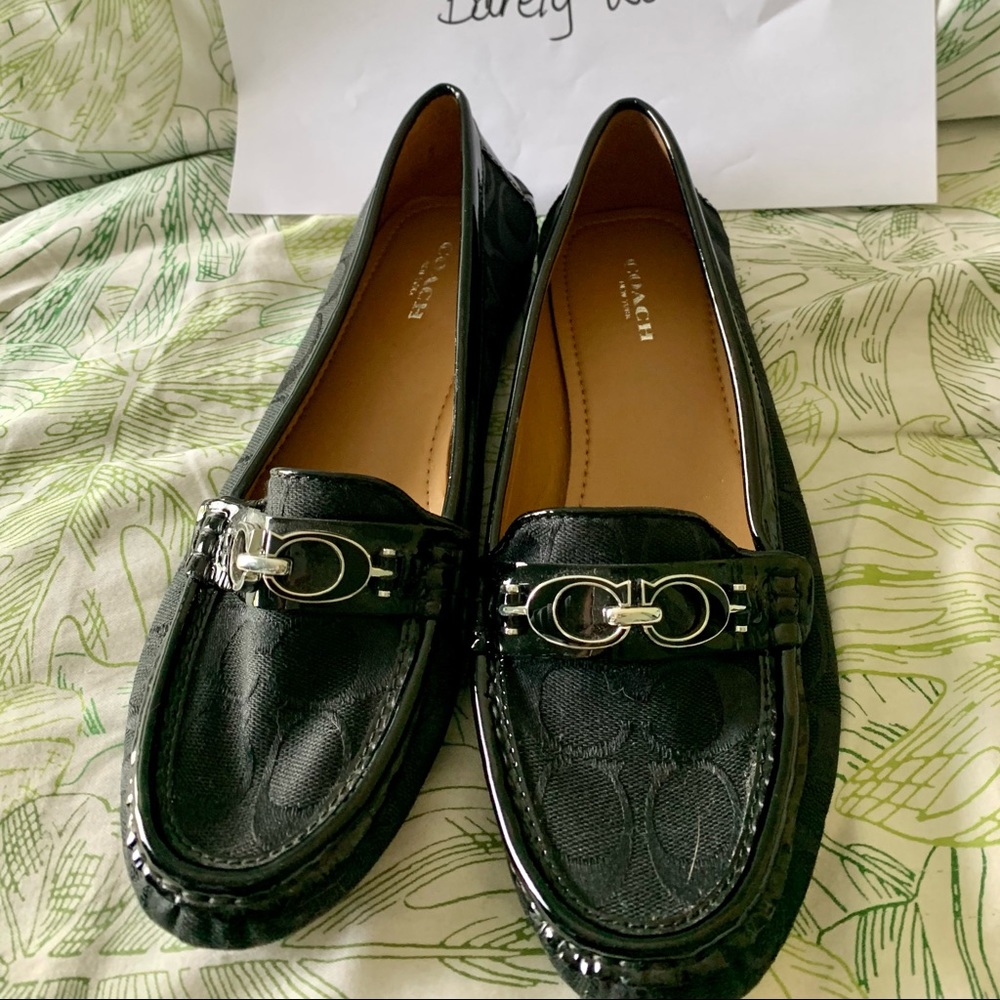 Coach flats